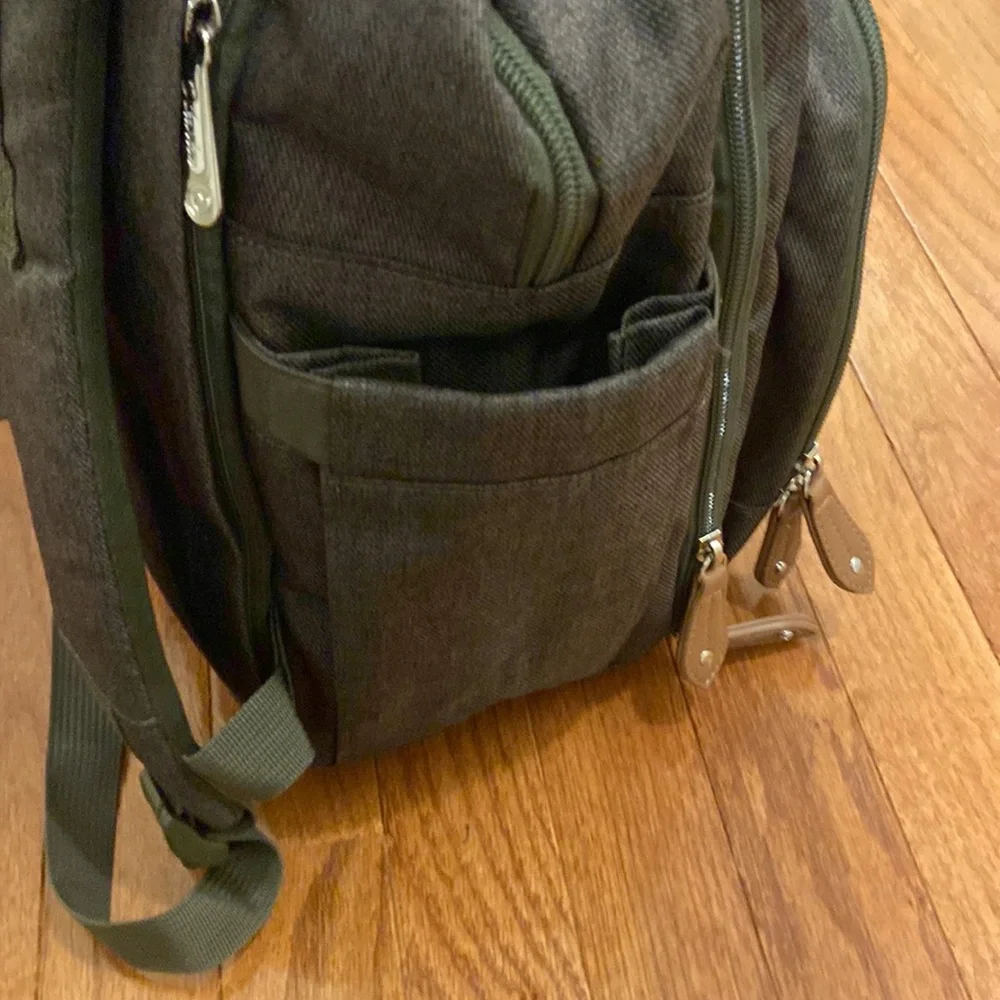 Diaper bag - Picture 6 of 7